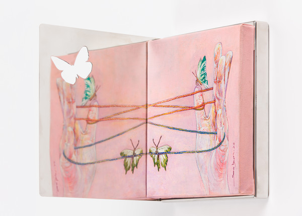 나와 함께 춤을 2020 acrylic and stainless mirror  20×20×21㎝