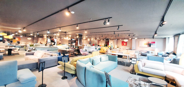 [사진 = 레드플래닛]