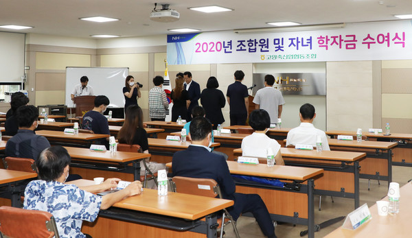 고양축산농협의 성장에는 소통과 나눔 봉사가 있고, 기업의 사회에 대한 환원과 상생도 있다.