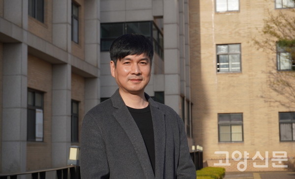 대한민국무용대상 대통령상을 비롯해 지난해 주요 무용상을 연이어 수상한 이대건 고양예고 무용부장