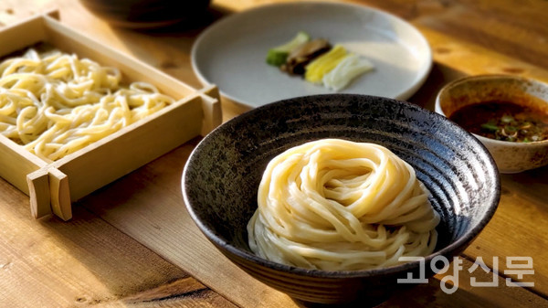 네이버상 수상작 '구면(무 칼국수)만드는 법' [이미지제공=풍석문화재단]