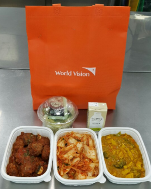 월드비전 '사랑의 도시락' 1식 3찬. [사진제공=월드비전 경기북부지역본부]
