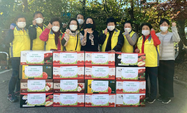 성사2동 지역사회보장협의체가 아동들의 면역력 향상과 건강한 성장에 도움을 주기 위해 ‘우리아이 2배로 쑥쑥 BOX’배달 사업을 진행했다.