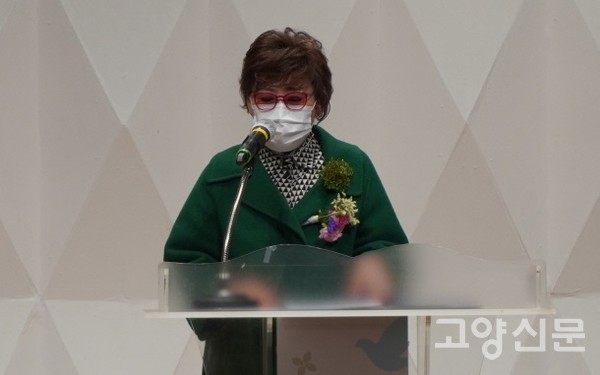 고양행주문학상을 주관한 고양시문인협회 허정열 회장. 