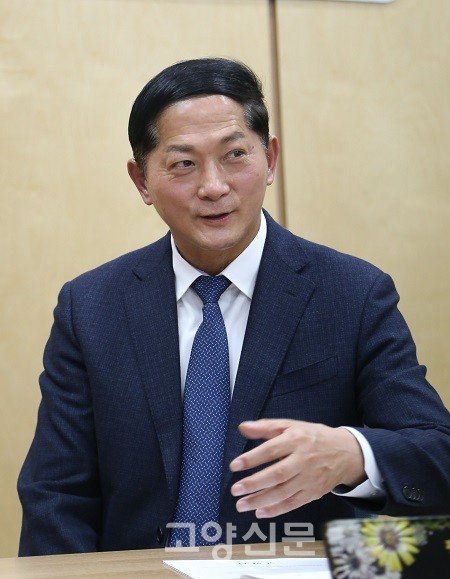 30일 시장실에서 진행된 이재준 시장과의 인터뷰.