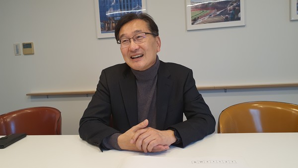 정태영 나우동인건축 대표는 고양시 신청사 설계를 총괄했다. 그는 ‘시민들이 잘 찾아가지 않던 시청사를 어떻게 시민들이 찾아가는 공간으로 만들 것인가’를 가장 염두에 두었다고 했다.