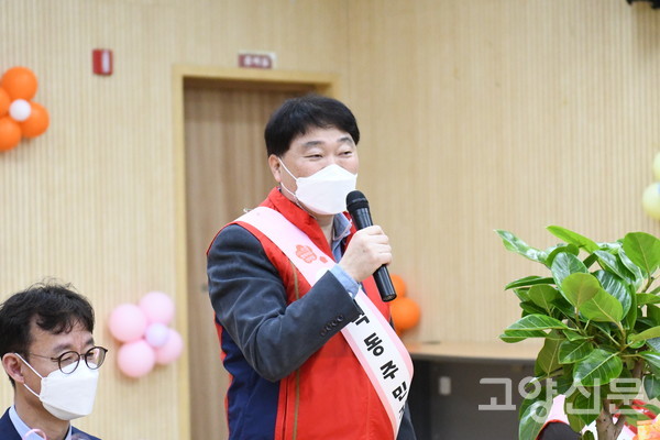 총회에 앞서 인사발언하는 정석우 대덕동 주민자치회장