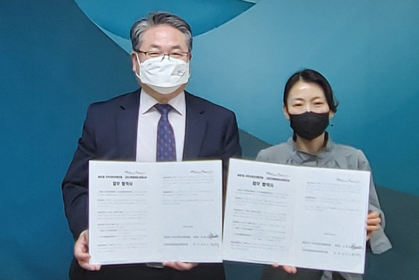 삼송2동이 고양시원흥종합사회복지관과 지역 복지 향상을 위한 업무협약을 체결했다. 