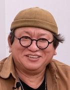 김경윤 인문학자