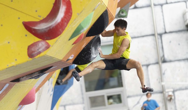 도래울중학교 송윤찬 선수가 남자유스B 부문 리드·볼더링·스피드에서 1위를 차지했다. [사진= 대한산악연맹]