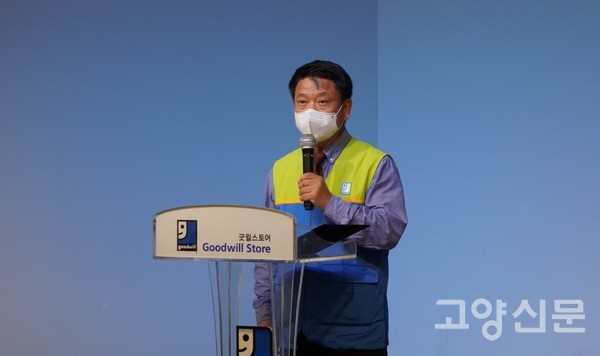 송동근 밀알일산점, 밀알탄현점 원장. 