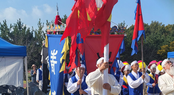 함께한 진밭두레보존회 회원들