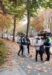  장항1동 청소년지도협의체가 청소년 유해환경 개선활동 캠페인을 했다. 