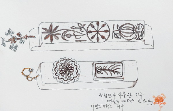 예쁜 떡살 2개를 그리고 색연필로 칠했다. ⓒ 오창환