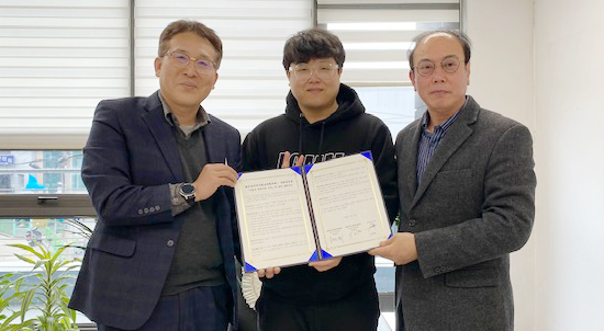 화전동 지역사회보장협의체와 ‘국희네식당’이 ‘사랑의 반찬 나눔 사업’의 시작인 업무협약을 체결했다.