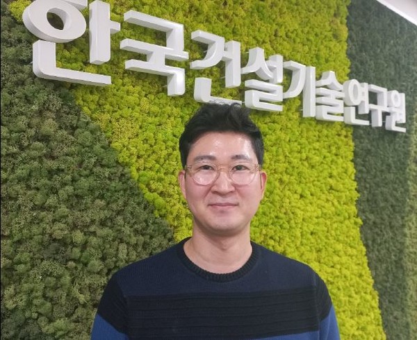 한국건설기술연구원 이종원 연구원은 “녹색건축은 에너지로부터 소외당한, 우리가 미처 보지 못한 이웃들을 담아주는 그릇”이라고 말했다.