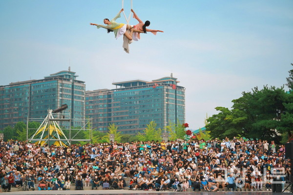 2022년 고양호수예술축제 공연 모습 [사진제공=고양문화재단]