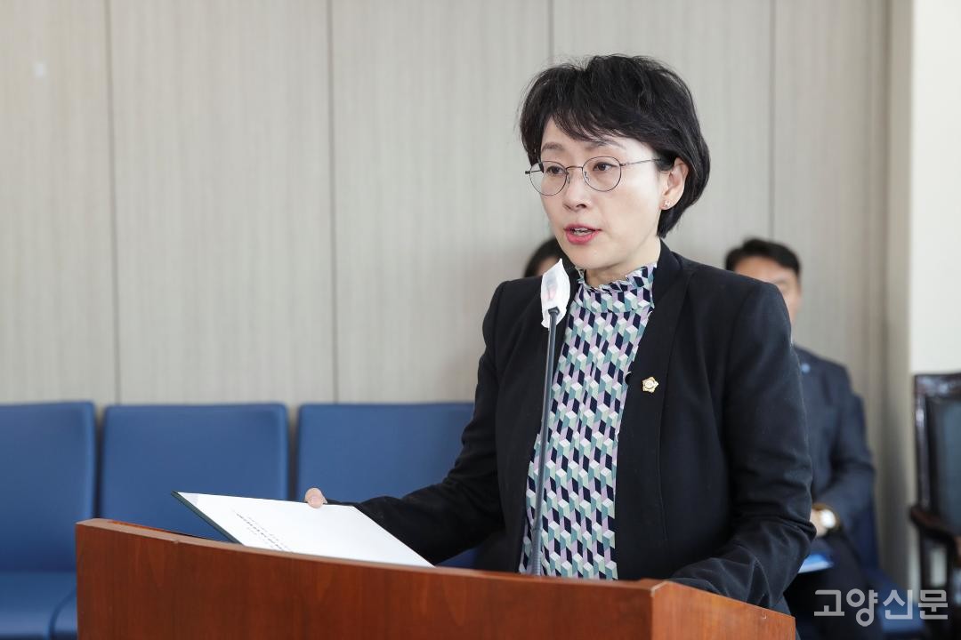 조례개정안을 대표 발의한 김해련 시의회 건설교통위원장