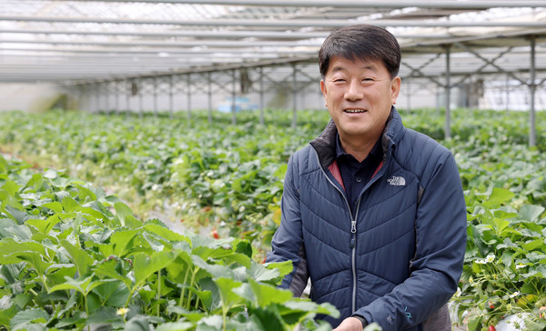 심은보 조합장은 30년 농협맨으로 어느 자리에서든 최선을 다하는 일꾼이다.