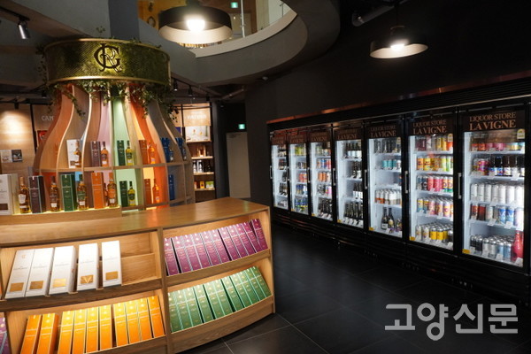 국내 최대 주류백화점인 '라빈리커스토어'에서도 더테이블 수제맥주를 구매할 수 있다. 