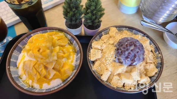 망고빙수와 인절미빙수.