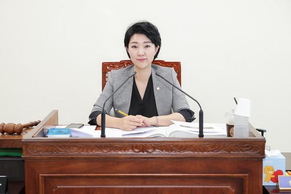 손동숙 고양특례시의회 환경경제위원장.