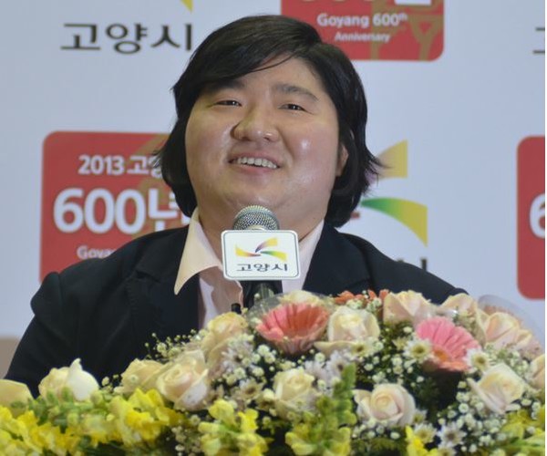 고양시청 소속으로 2013년 은퇴할 당시의 장미란 차관.