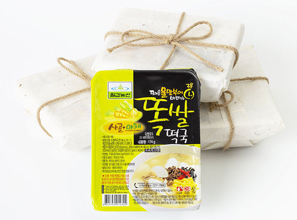 칠갑농산의 스테디셀러가 된 똑쌀떡국.