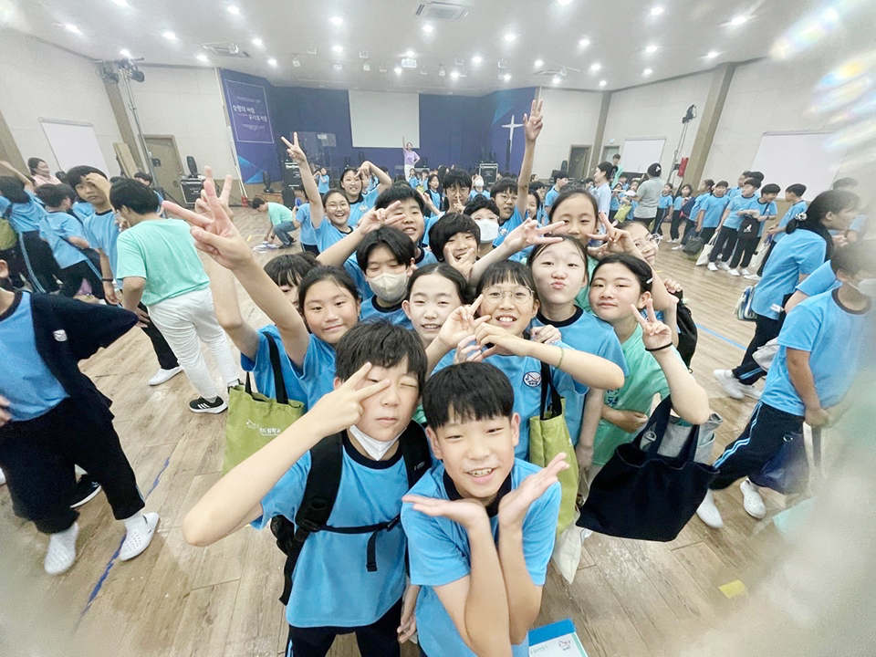 초등 5학년 충성캠프 참가 학생들 [사진 = 광성드림학교]