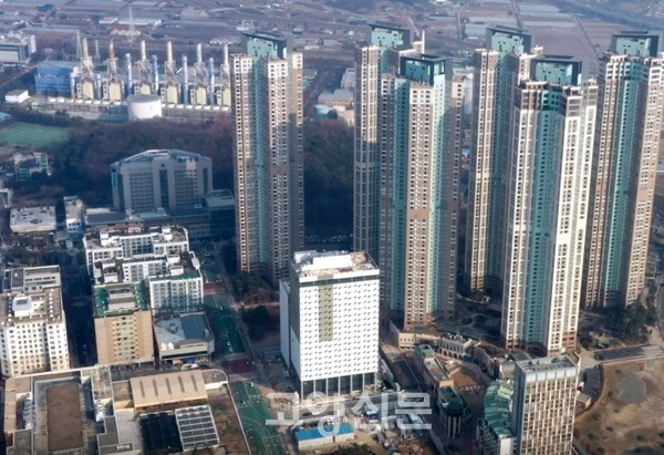 이동환 시장 취임 후 시청 이전 대상지로 발표된 백석동 요진 업무빌딩