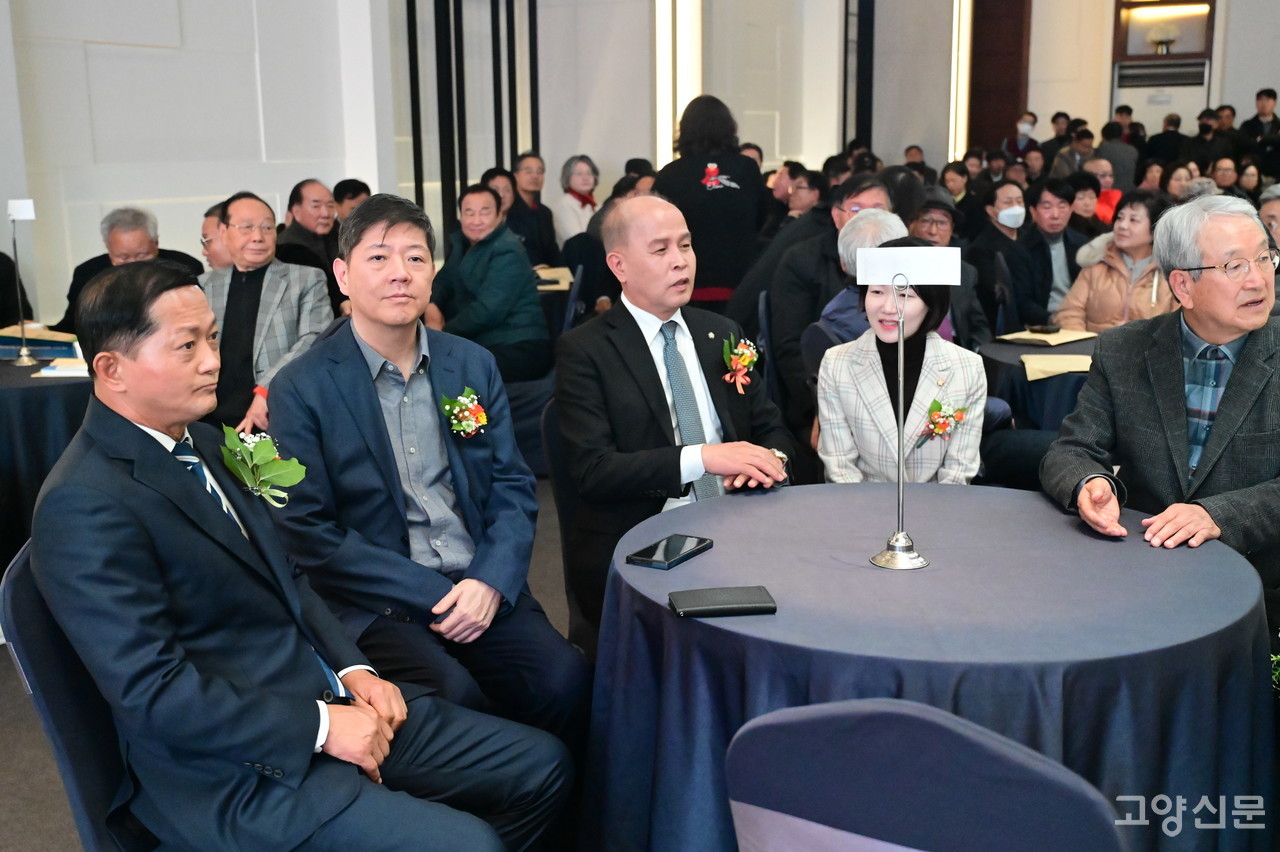 (사진 왼쪽부터) 이재준 전 시장, 김홍걸 국회의원, 이용우 국회의원, 홍정민 국회의원