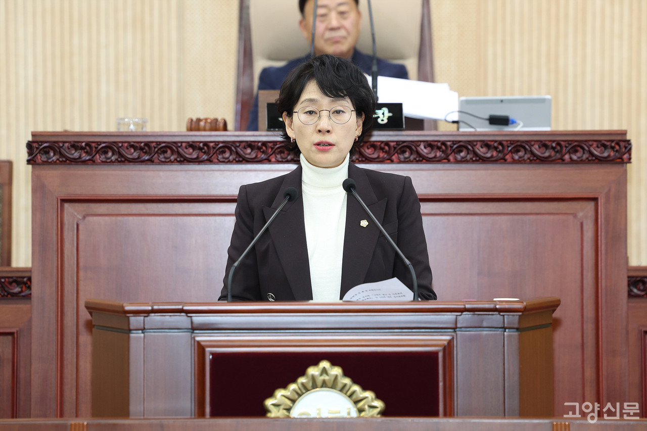 김해련 시의회 건설교통위원회 위원장