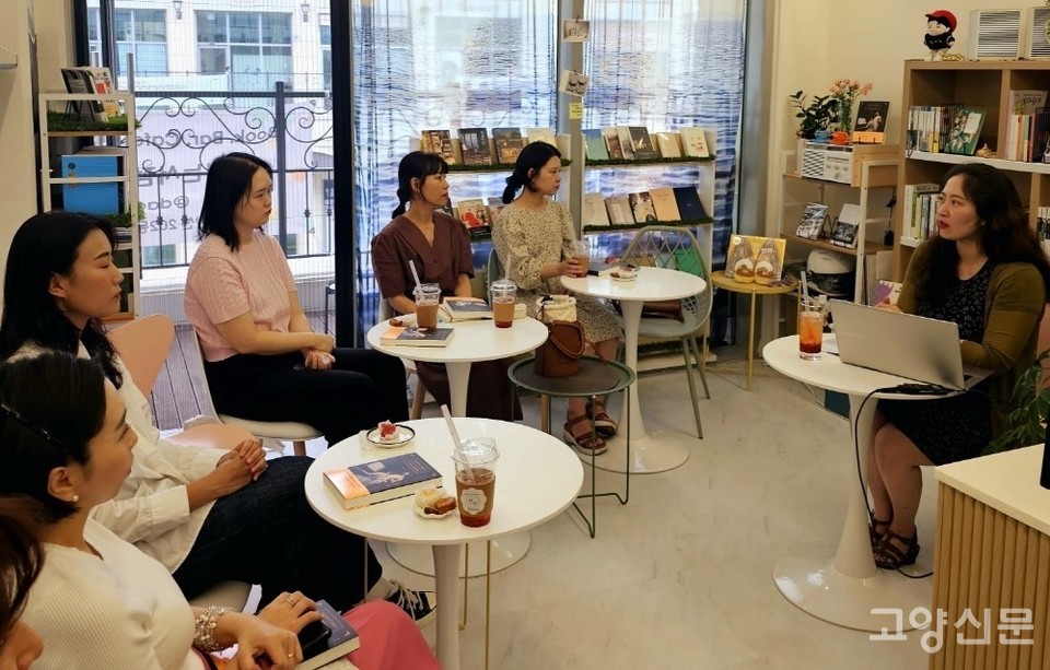 『미술관에 간 클래식』 박소현 작가와의 북토크 모습. [사진제공=단향]