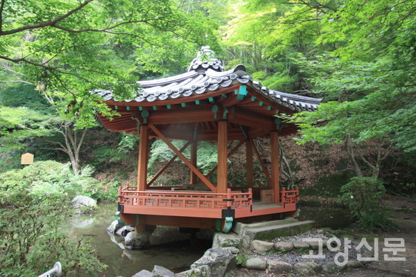 고양 육각정. 사진제공 = 고양시.