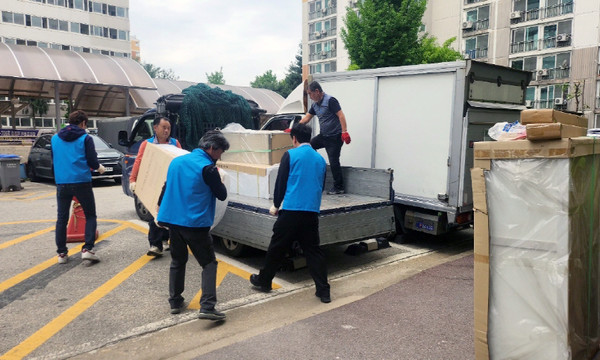  주엽2동은 복합적인 문제를 지닌 가구를 대상으로 민관이 협력해 주거환경개선사업을 추진했다.