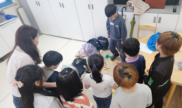 일산종합사회복지관이 운영 중인 숨은마음찾기 교실.