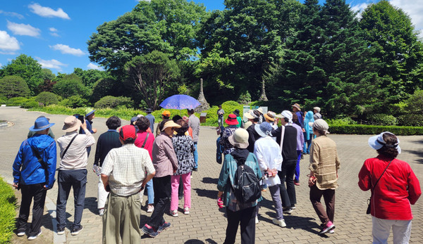 숲과 물의 도시, 막 끌리는 포천으로이라는 주제의 테마여행에 함께하는 참여자들.