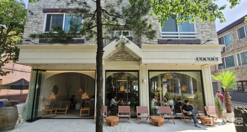 츄러스&초콜릿카페 '코코에르' 외관.