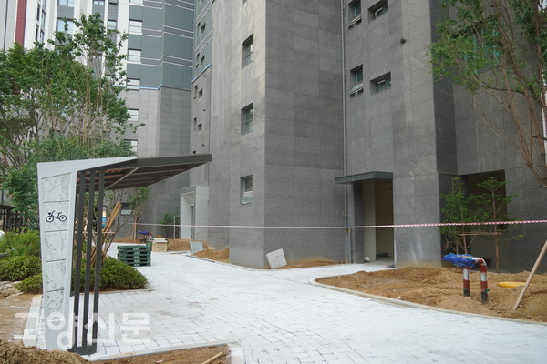 11일 원당4구역 아파트 단지 모습.