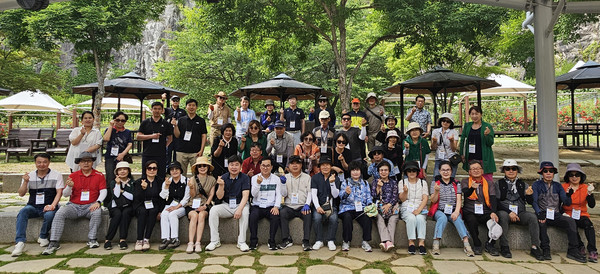 이번 연수는 6년 만에 열려 더욱 더 즐거운 화합의과 소통의 자리가 됐다.