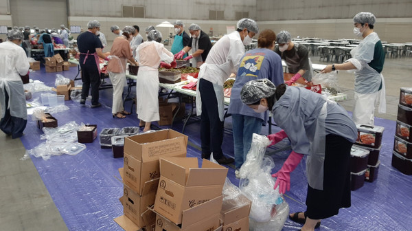 고양시장애인종합복지관이 고양시 저소득 중증장애인을 돕기 위한 ‘시원한 여름나기’ 나눔을 진행했다.