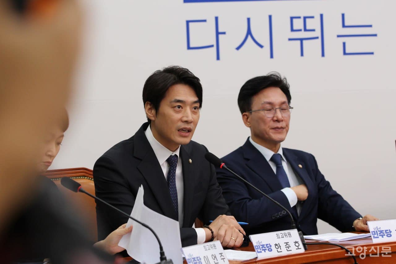 19일 서울 여의도 국회에서 열린 최고위원회의에서 발언하고 있는 한준호 더불어민주당 최고위원. [사진출처= 한준호 의원 페이스북]