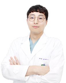  유재기 사과나무의료재단 사과나무치과병원 치주과 센터장