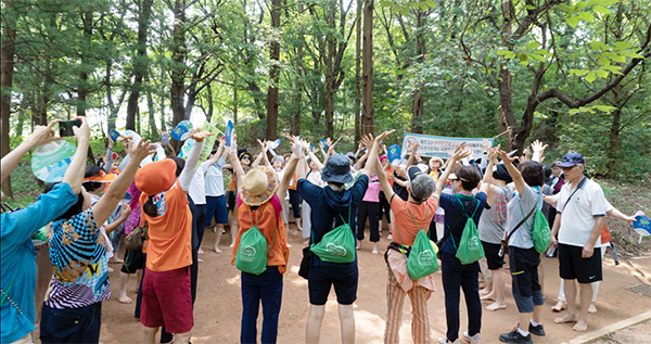 [사진 제공 = 고양특례시걷기연맹 건강지킴이 수 클럽]