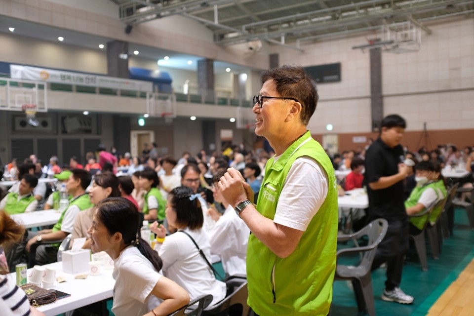 이번 행사를 제안한 김만석 대표.