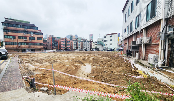 덕양구 토당동 858번지 행주 제1공영주차장 부지(행정구역=행주동)