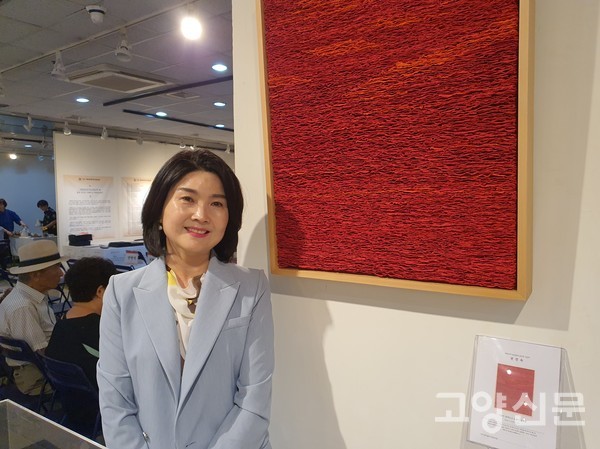 전진숙 공모전 수상자의 '구름이 밀려오고 노을이 물들면'