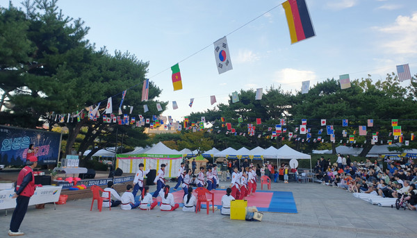 정발산동 ‘2024년 제4회 주민총회 및 용마름축제'.