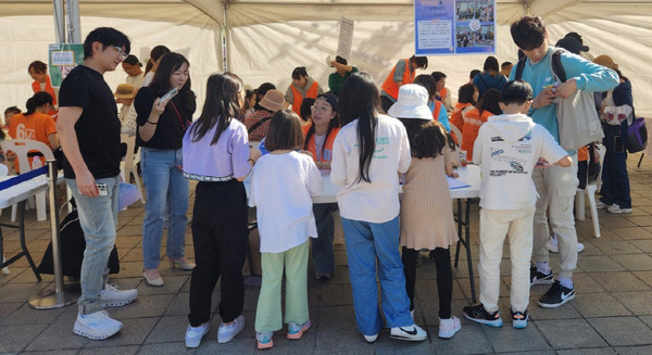 시민 참여형 자원봉사 프로그램 현장 모습.