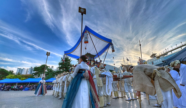 고양상여 회다지소리 공연.